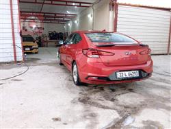 هیوندای ئەلەنترا